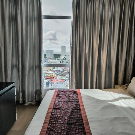 מירי Meritz Hotel מראה חיצוני תמונה