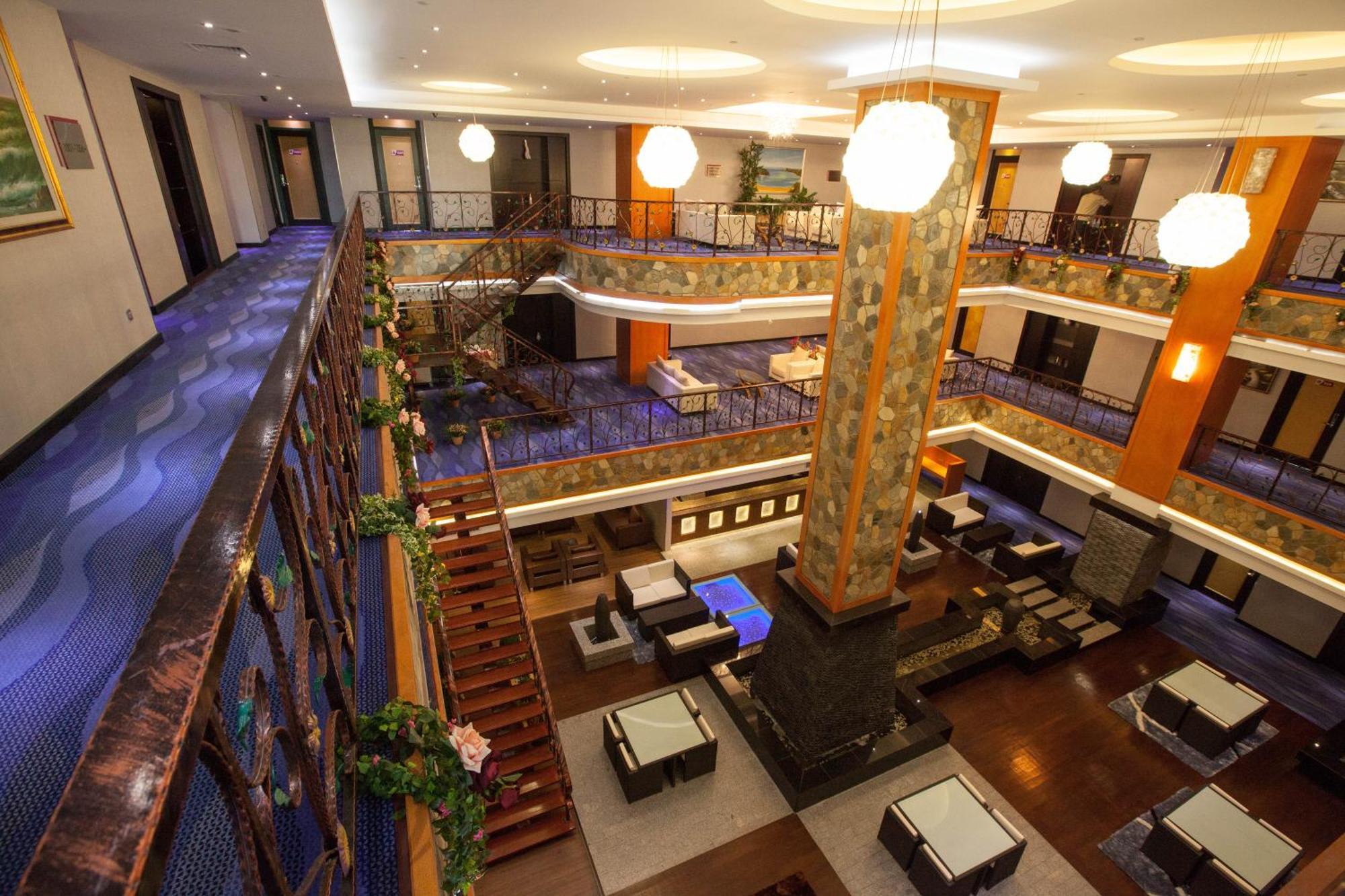 מירי Meritz Hotel מראה חיצוני תמונה