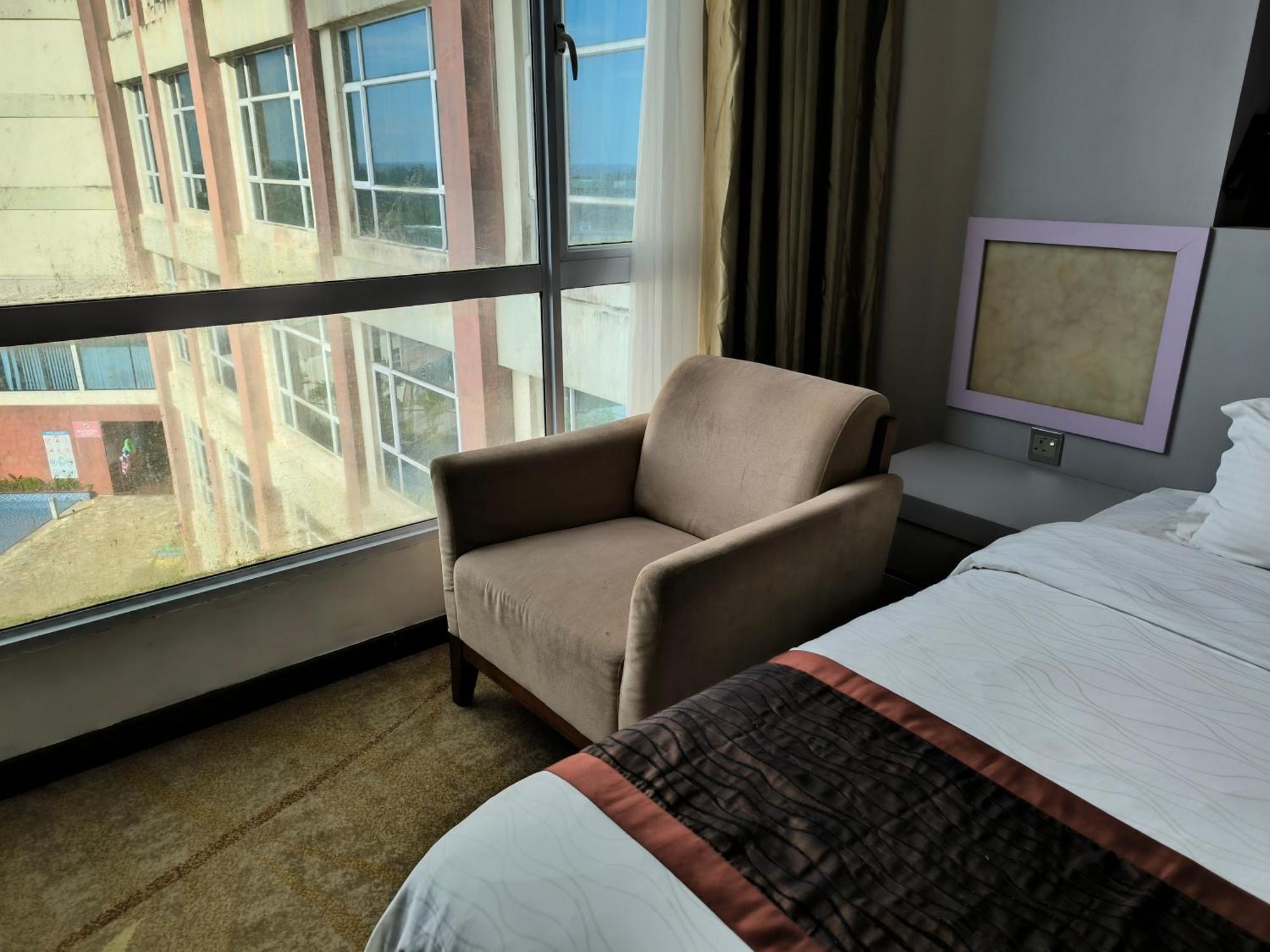 מירי Meritz Hotel מראה חיצוני תמונה