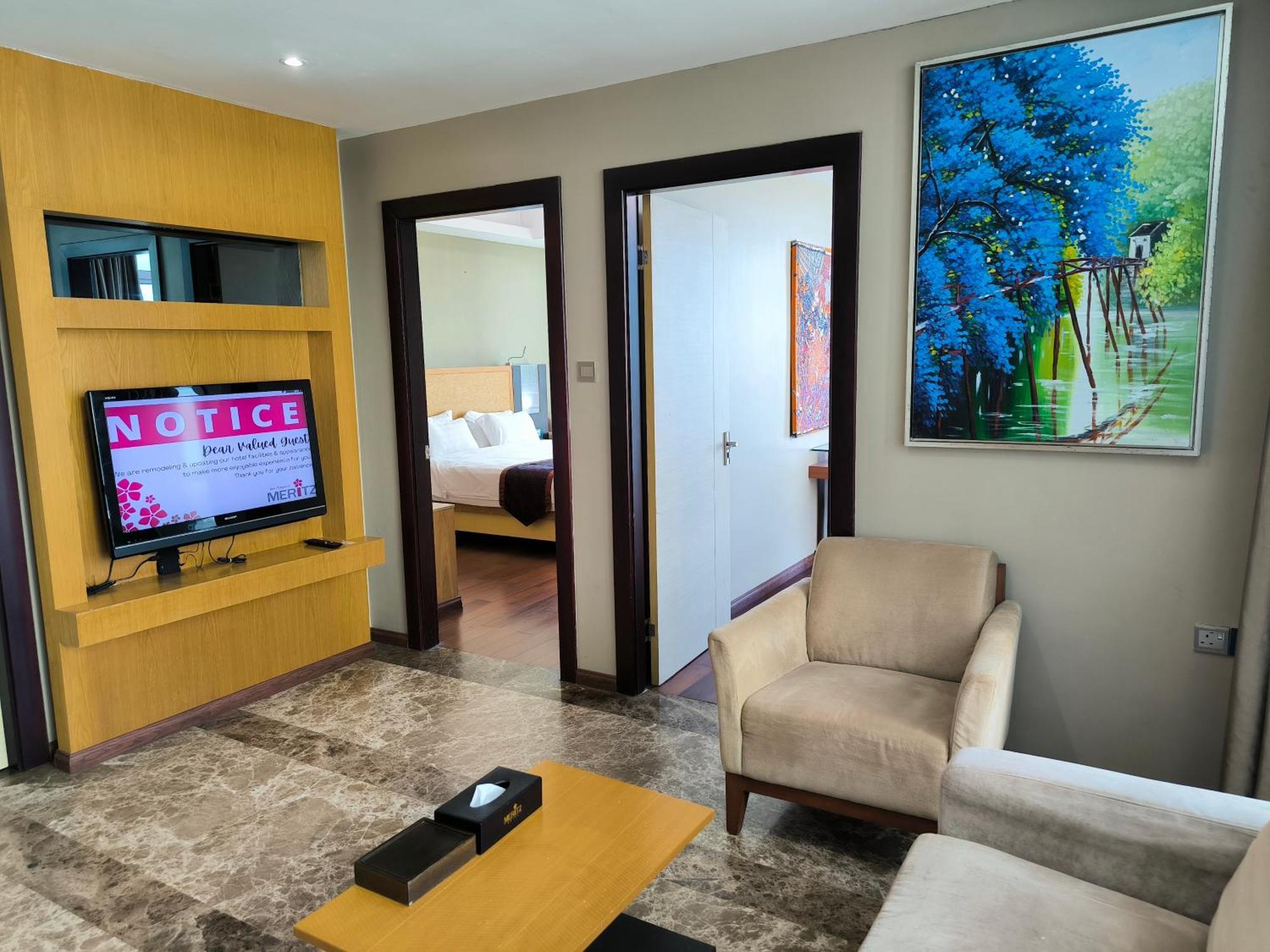 מירי Meritz Hotel מראה חיצוני תמונה