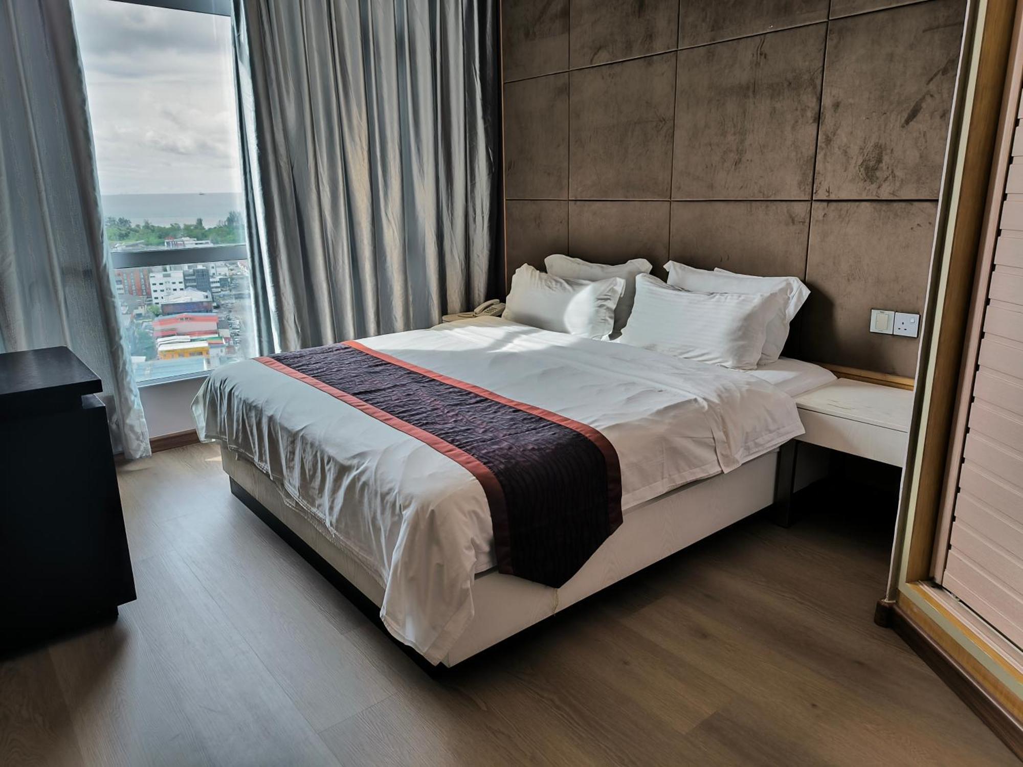מירי Meritz Hotel מראה חיצוני תמונה