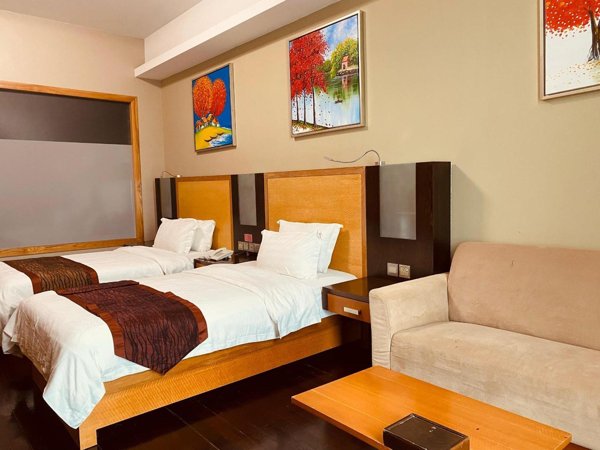 מירי Meritz Hotel מראה חיצוני תמונה